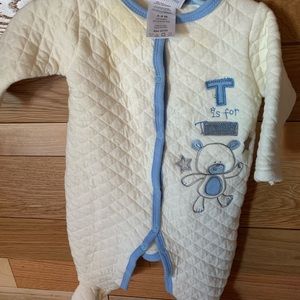 Baby clothing